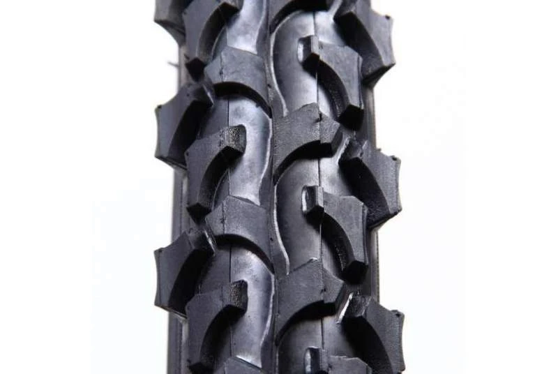 Cubierta Chaoyang Económica 18"